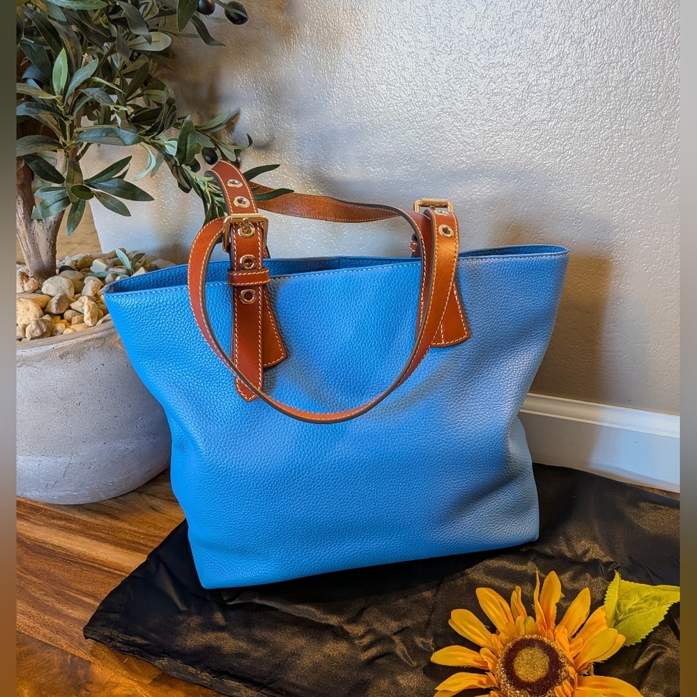 Dooney & Bourke Pebble Leather Grain Emily Tote in AZURE - NWOT - MSRP $368 - Picture 3 of 10